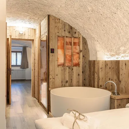 Regia Wellness, Con Sauna E Vasca Idromassaggio Vodo Cadore