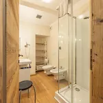 Regia Wellness, Con Sauna E Vasca Idromassaggio Апартаменты *
