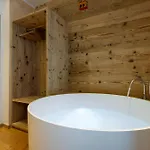 アパート Regia Wellness, Con Sauna E Vasca Idromassaggio