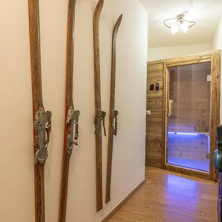 Regia Wellness, Con Sauna E Vasca Idromassaggio
