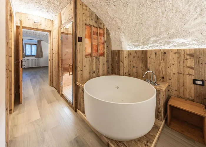 Regia Wellness, Con Sauna E Vasca Idromassaggio Appartement Vodo Cadore